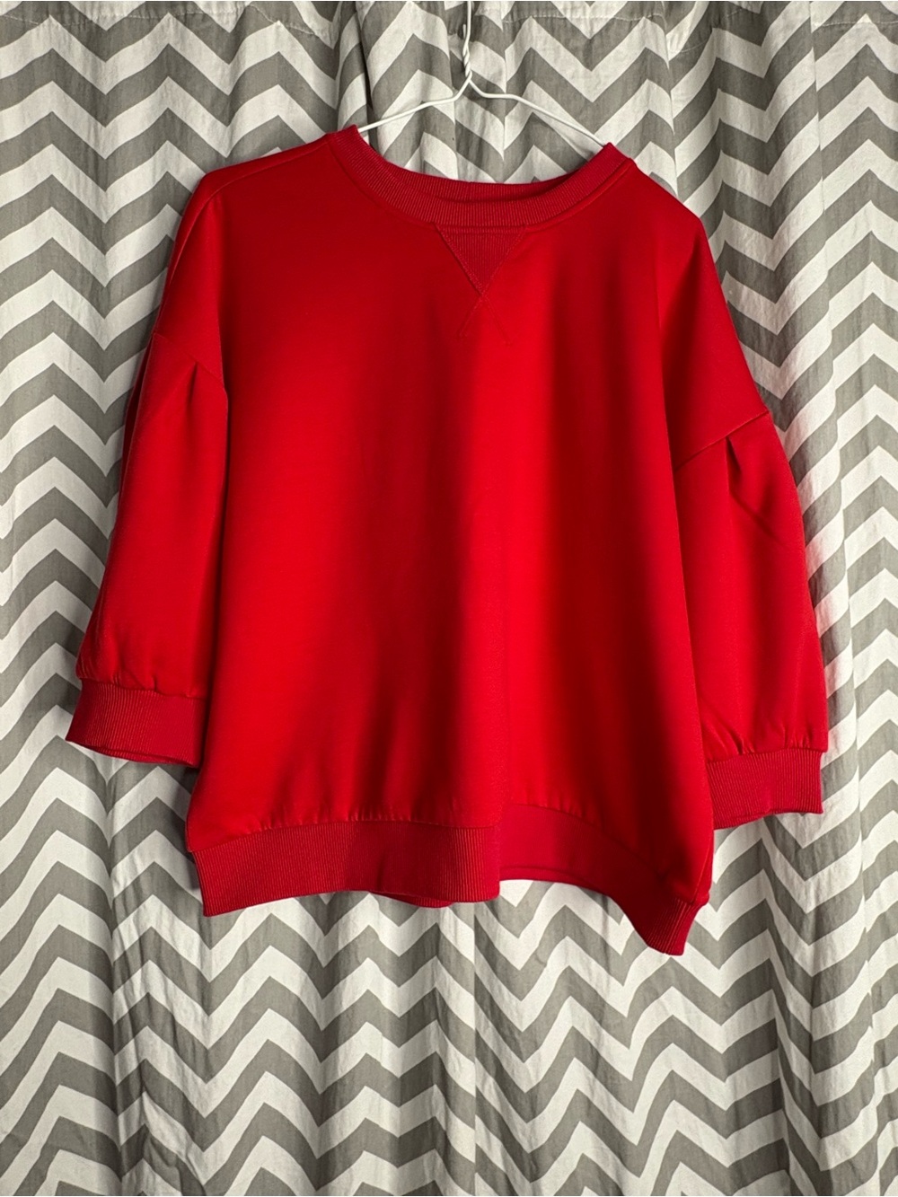 Zenana Outfitters Bright Red Crewneck Sweatshirt